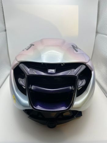 Used MET Manta MIPS Limited Edition Tadej Pogacar Helmet bike — image 5 of 13