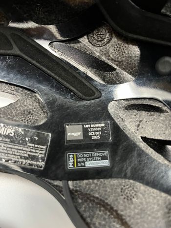 Used MET Manta MIPS Limited Edition Tadej Pogacar Helmet bike — image 9 of 13