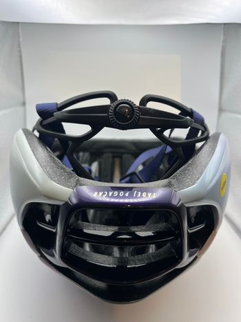 Used MET Manta MIPS Limited Edition Tadej Pogacar Helmet bike — image 12 of 13
