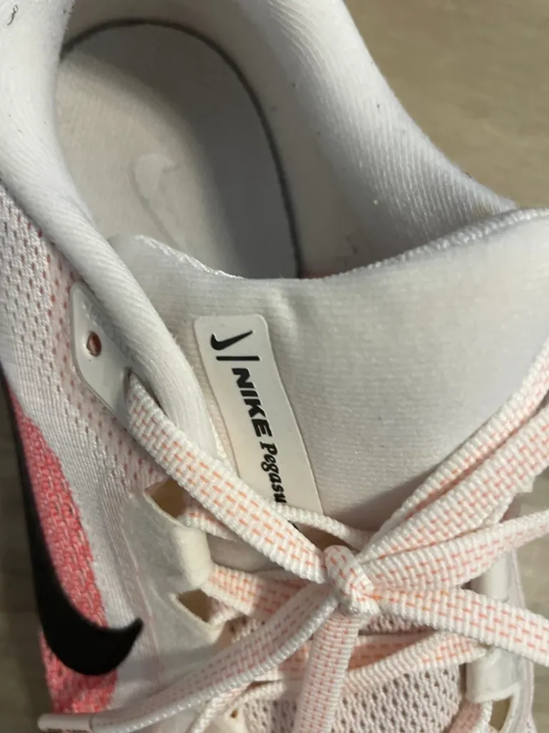 Brugt Nike Scarpe da ginnastica bike — billede 4 af 5
