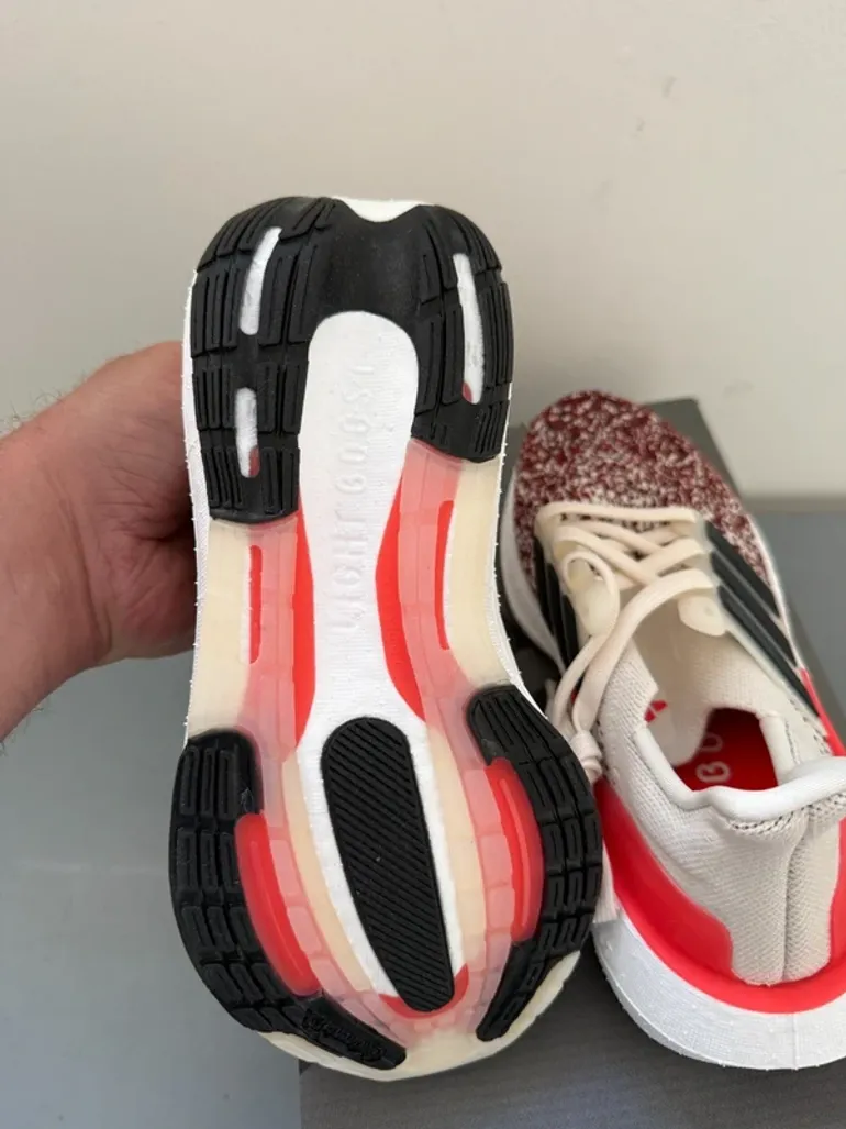 Used Adidas Ultraboost Light bike — image 7 of 9