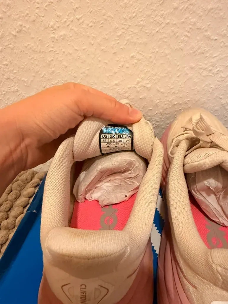 Used Hoka Clifton 10 bike — image 6 of 6