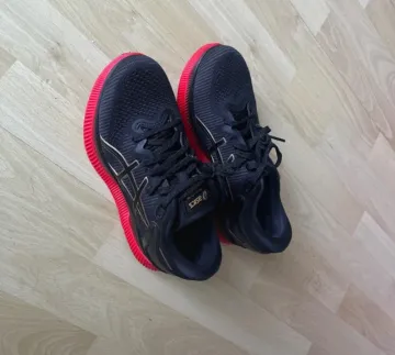 Used Asics Baskets bike — image 3 of 5