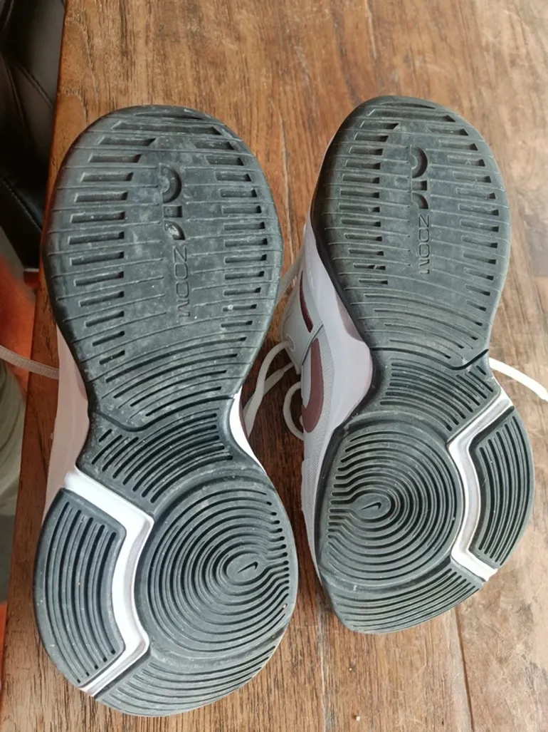 Used Nike Sportschoenen dames bike — image 6 of 6