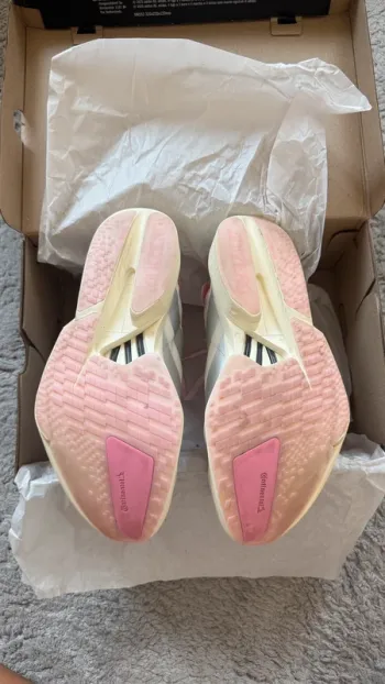 Used Adidas adizero adios pro 4 Tokyo bike — image 5 of 13