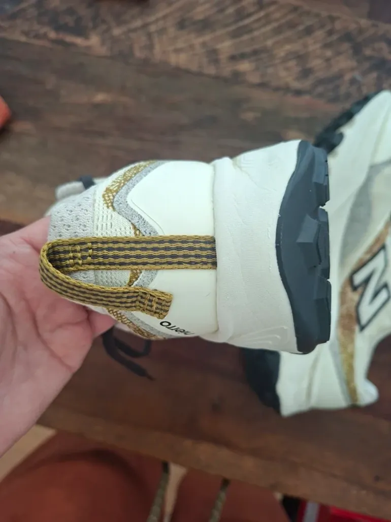 Used New Balance Fresh Foam X Hierro v9 bike — image 4 of 6