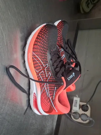 Used Asics Running Shoes Running Shoes