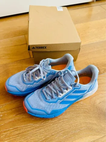 Adidas Terrex Agravic Flow 2 W Running Shoes usato