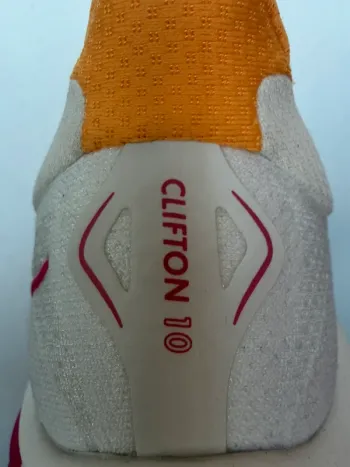 Used Hoka Clifton 10 bike — image 7 of 8