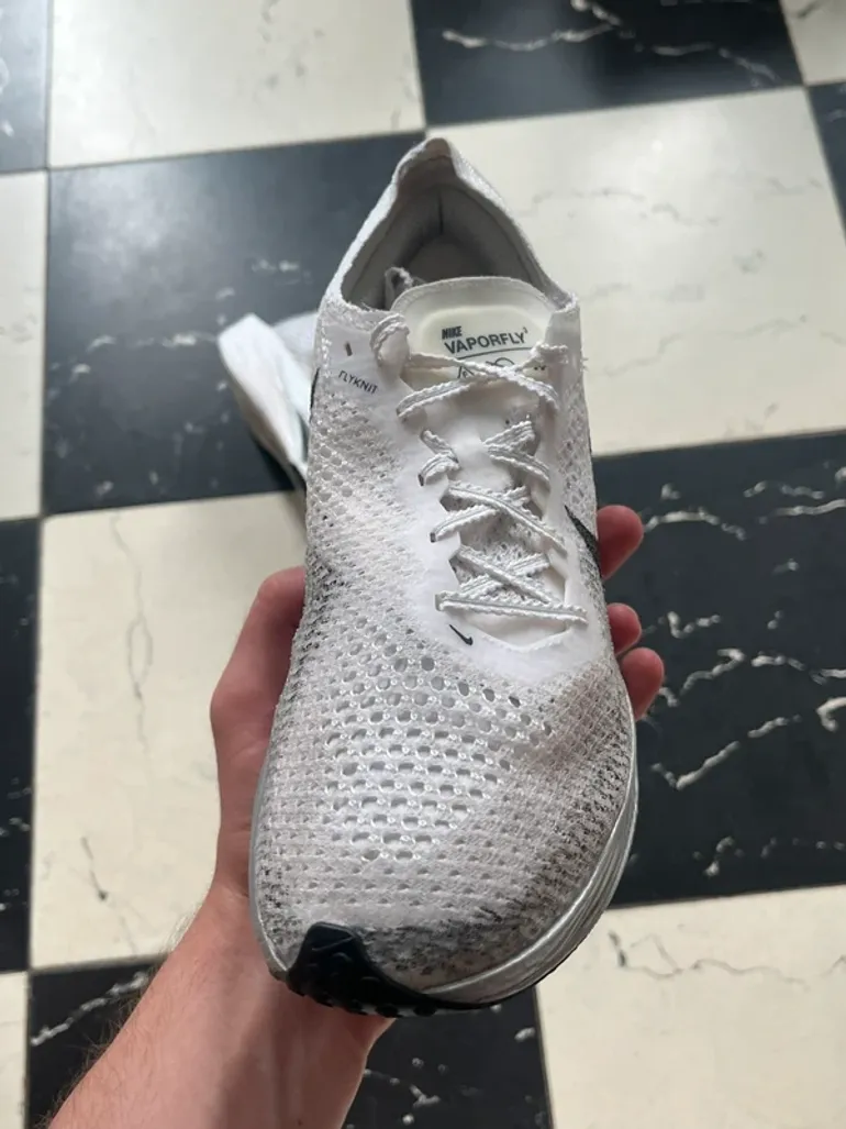 Used White Vaporfly 3 bike — image 11 of 15