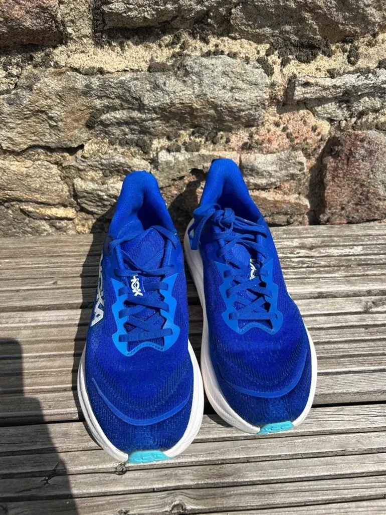 Used Hoka Skyflow bike — image 2 of 5