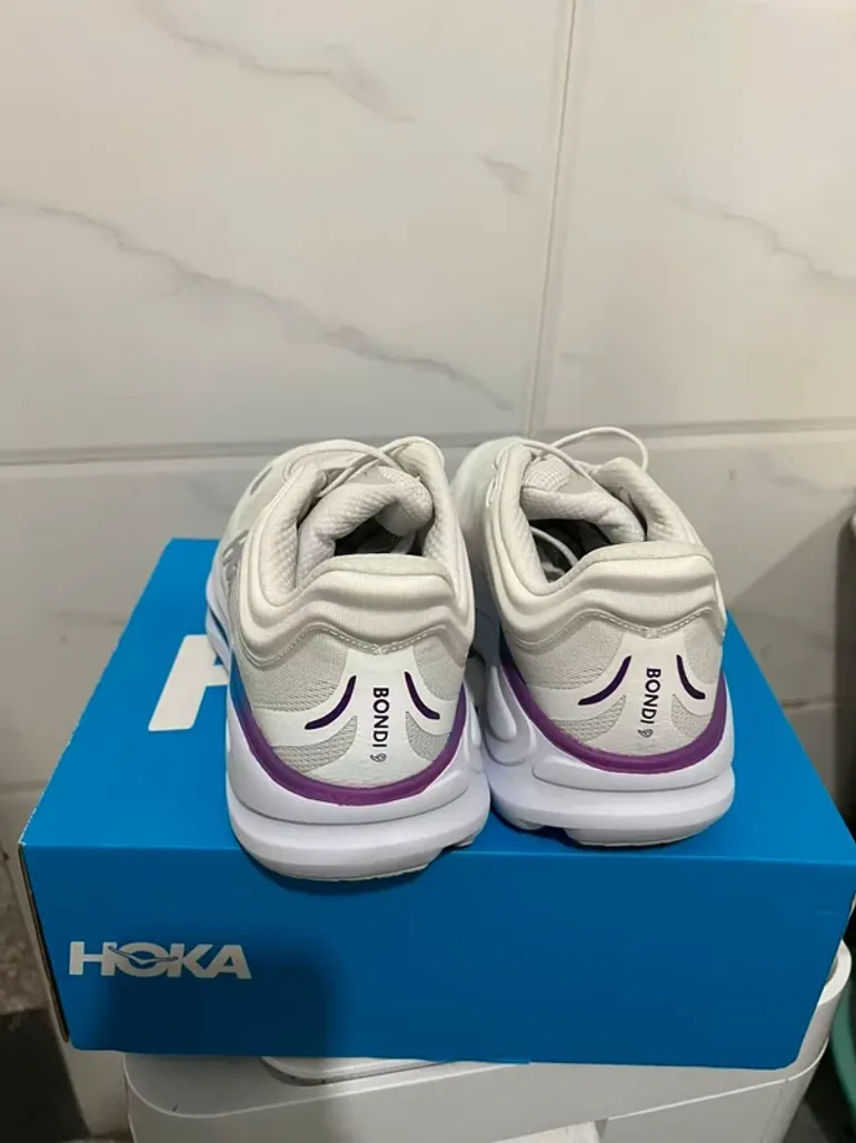 Used Hoka Shoes Size 39 bike — image 3 of 6