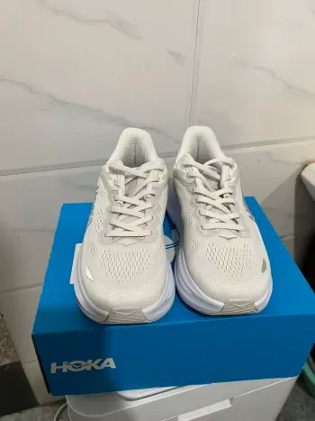 Used Hoka Shoes Size 39 bike — image 2 of 6