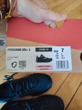 Used Saucony Peregrine bike — image 3 of 5