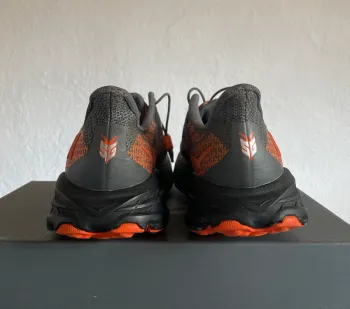 Used Hoka Speedgoat 5 bike — image 3 of 4