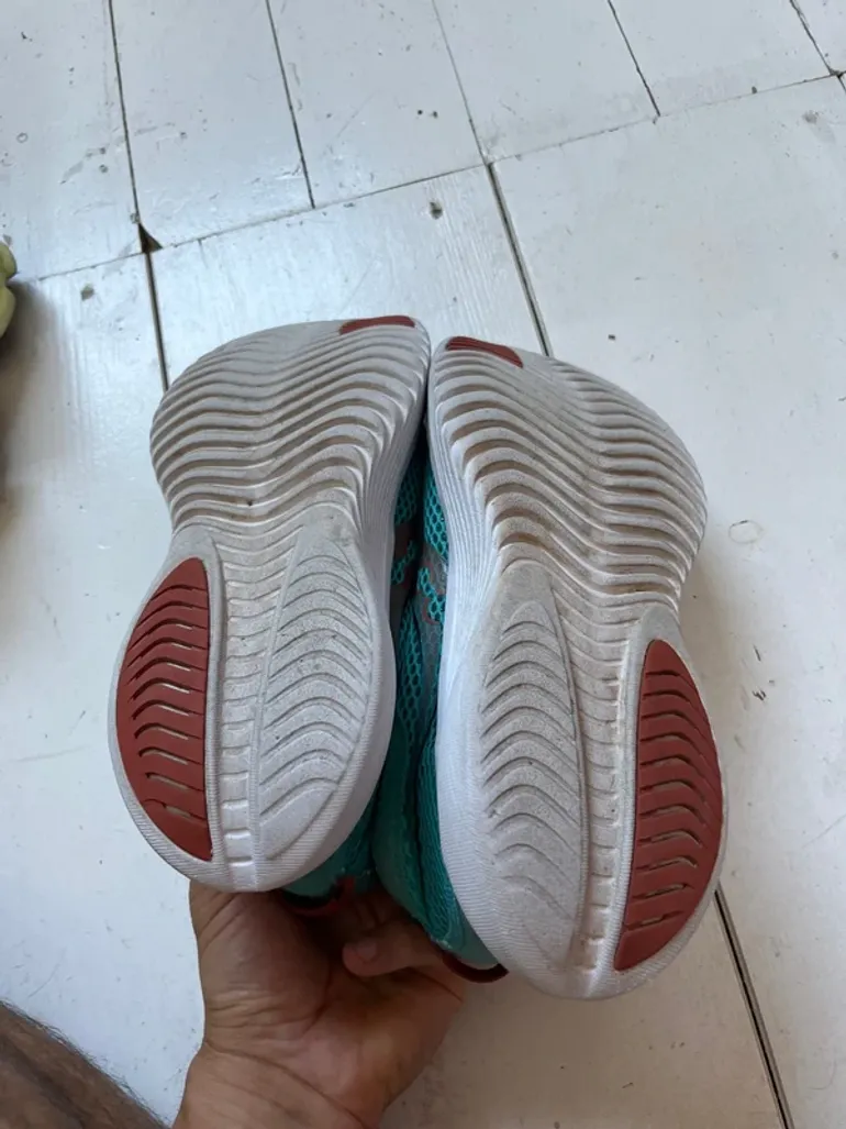 Used Saucony Kinvara 14 bike — image 4 of 4
