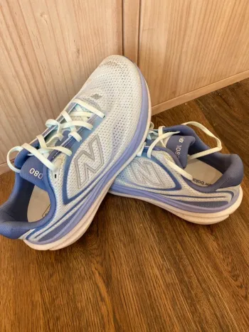 Used New Balance 1080 Running Shoes