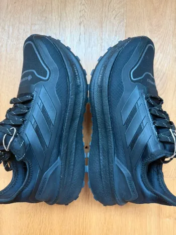 Used Adidas Ultraboost 5 Gtx bike — image 3 of 4
