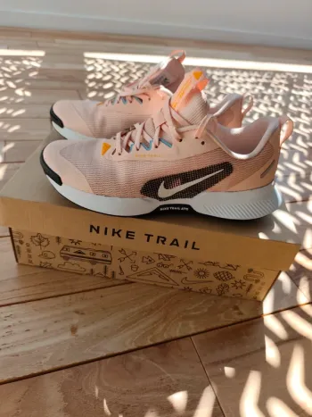 Used Rose Trail Running Shoes