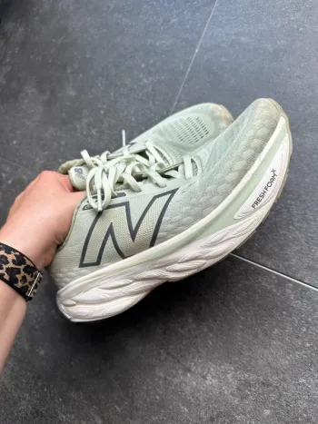 Used New Balance Fresh Foam 1080 bike — image 7 of 7