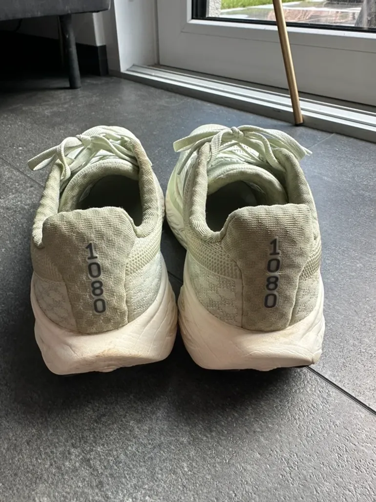 Used New Balance Fresh Foam 1080 bike — image 3 of 7