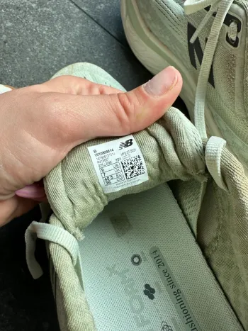 Used New Balance Fresh Foam 1080 bike — image 4 of 7