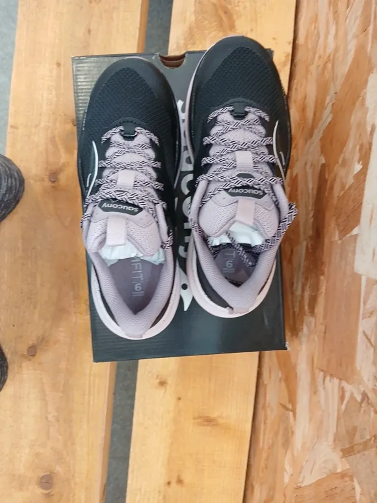 Used Saucony Xodus 3 bike — image 6 of 6