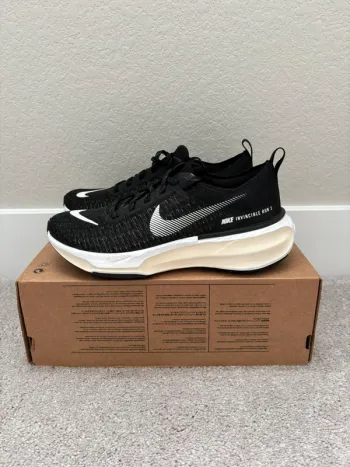 Used Nike Invincible 3 Running Shoes