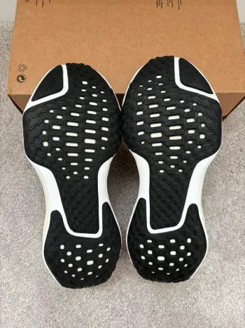 Used Nike Invincible 3 bike — image 7 of 8