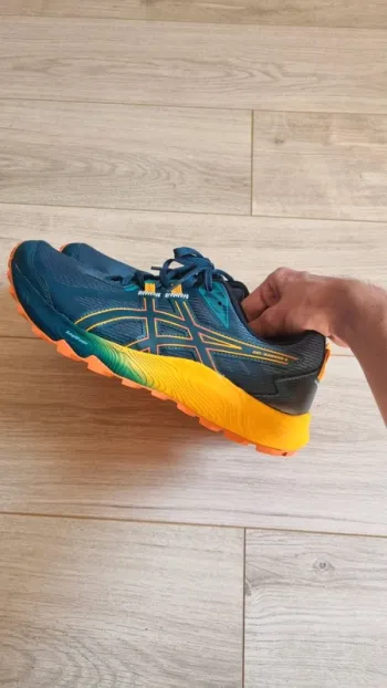 Used Asics Gel-Kanaku 6 bike — image 2 of 7