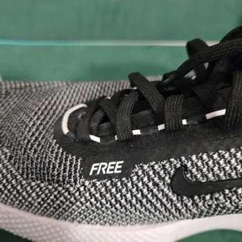 Used Nike Free bike — image 6 of 9