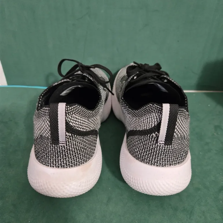 Used Nike Free bike — image 4 of 9