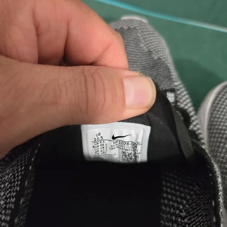 Used Nike Free bike — image 7 of 9