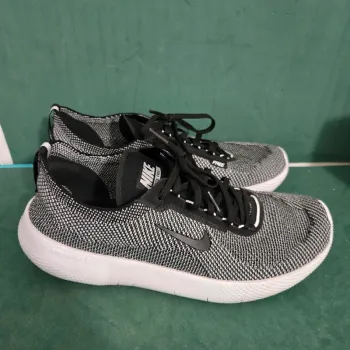 Used Nike Free bike — image 2 of 9