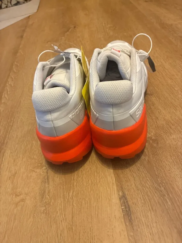 Used Salomon Trailrunning-/Outdoorschuhe bike — image 3 of 4