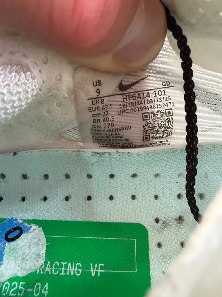 Used White ZoomX Vaporfly Next% 4 bike — image 17 of 27