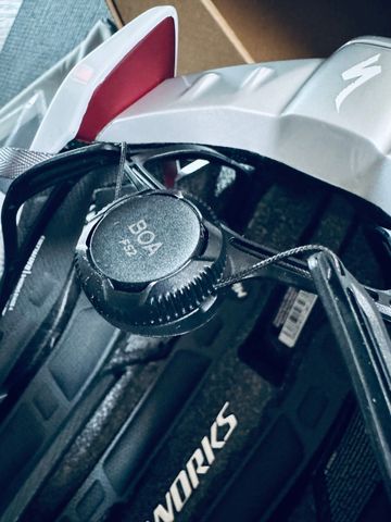 Specialized S-Works Evade 4 Helmet 2026 bike usato — immagine 6 di 9