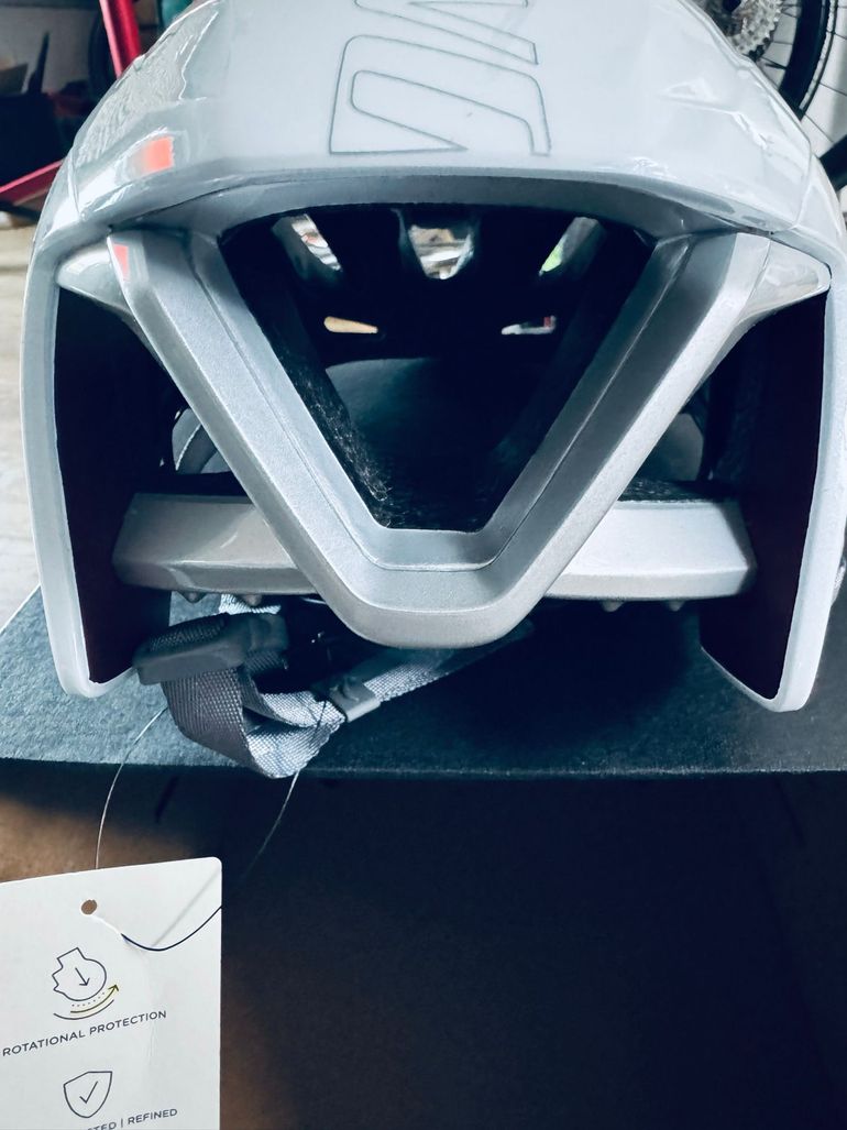 Brugt Specialized S-Works Evade 4 Helmet 2026 bike — billede 4 af 9