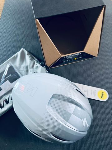 Specialized S-Works Evade 4 Helmet 2026 bike usato — immagine 1 di 9