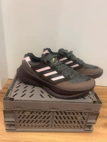 Used Adidas Equipment Agravic Running Shoes