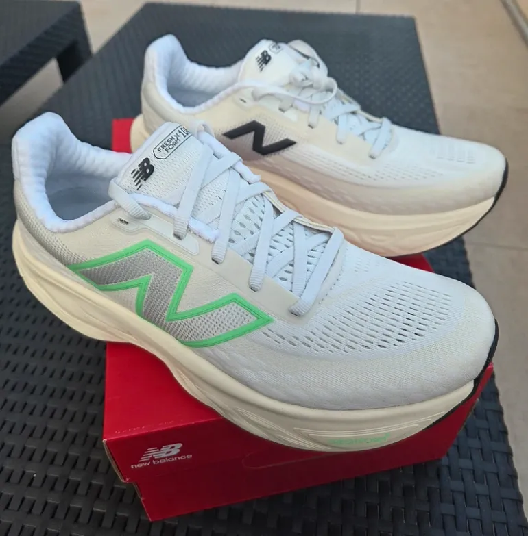 Used New Balance Fresh Foam X 1080 v14 bike — image 3 of 3