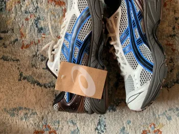 Used Asics Gel-Kayano 14 bike — image 5 of 7