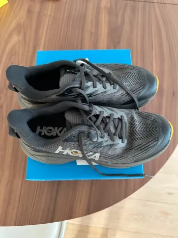 Tweedehands Hoka Gore-Tex bike — afbeelding 4 van 5