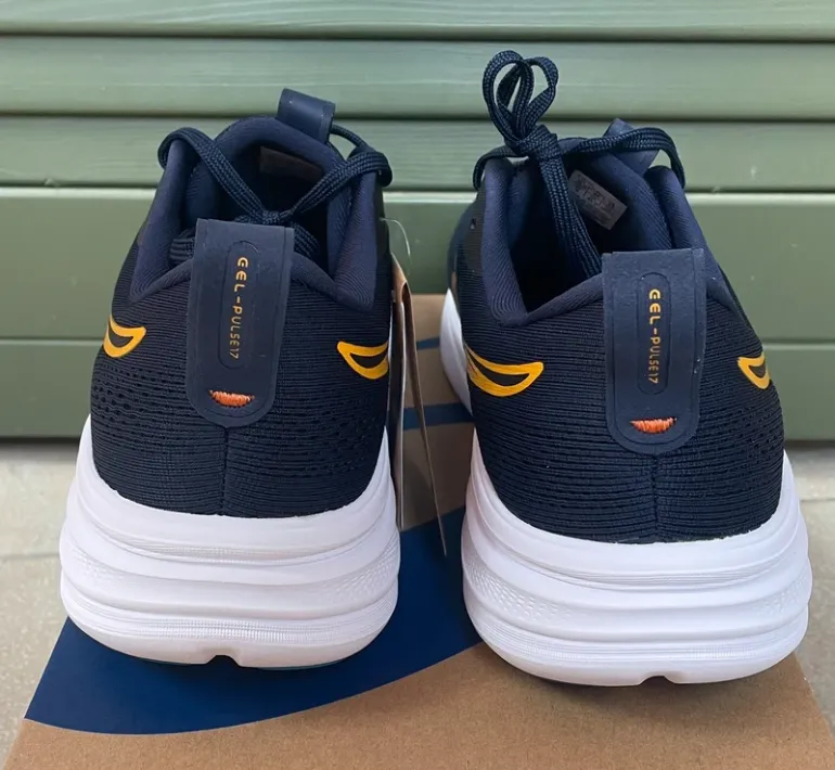 Used Asics Gel Pulse 17 bike — image 6 of 10