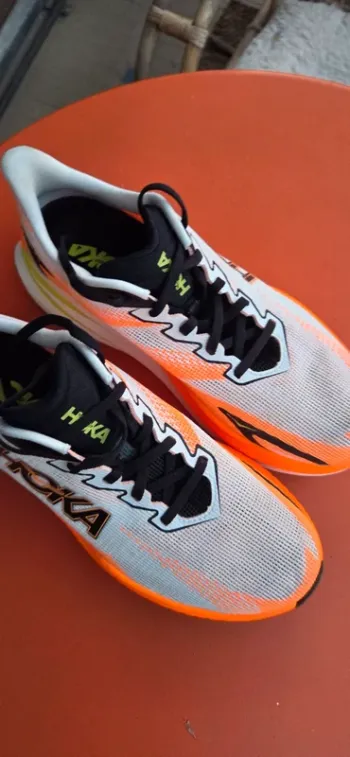 Hoka Mach X 3 bike d'occasion — image 8 sur 15