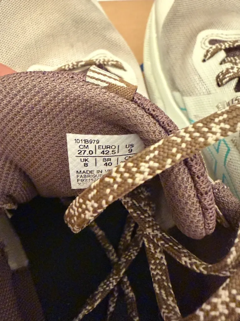 Used Asics Gel Sonoma bike — image 5 of 5