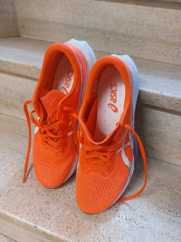 Asics Magic Speed bike d'occasion — image 2 sur 3