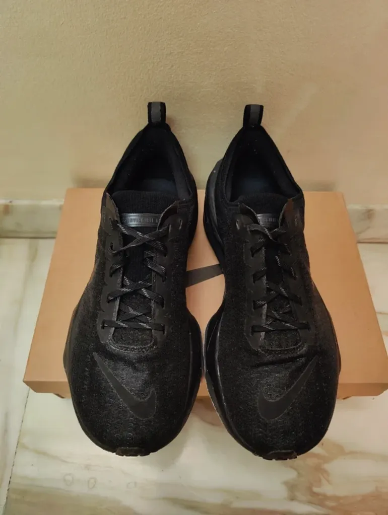 Used Nike Invincible 3 bike — image 3 of 4