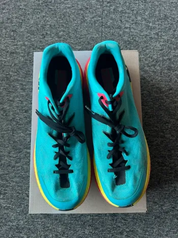 Used Hoka Tecton X bike — image 2 of 3