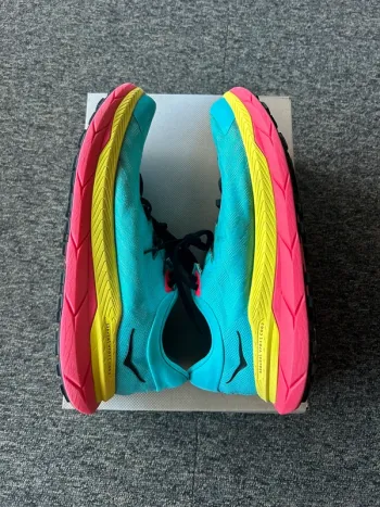 Used Hoka Tecton X bike — image 3 of 3